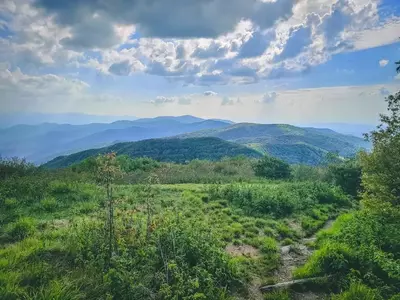 view from rocky top at thunderhead mountain