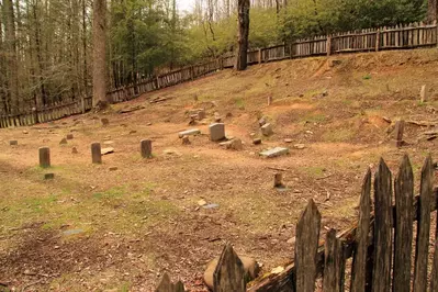 little greenbrier cemetary next to the school