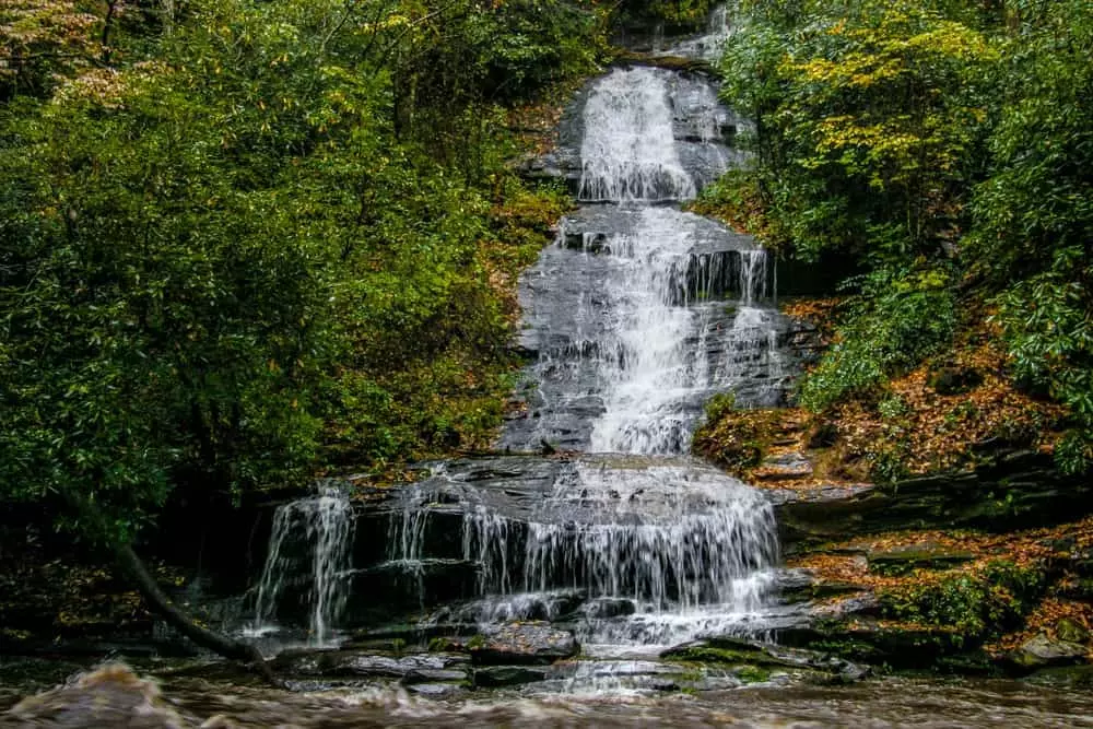 Toms Branch Falls