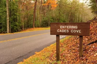 cades cove sign