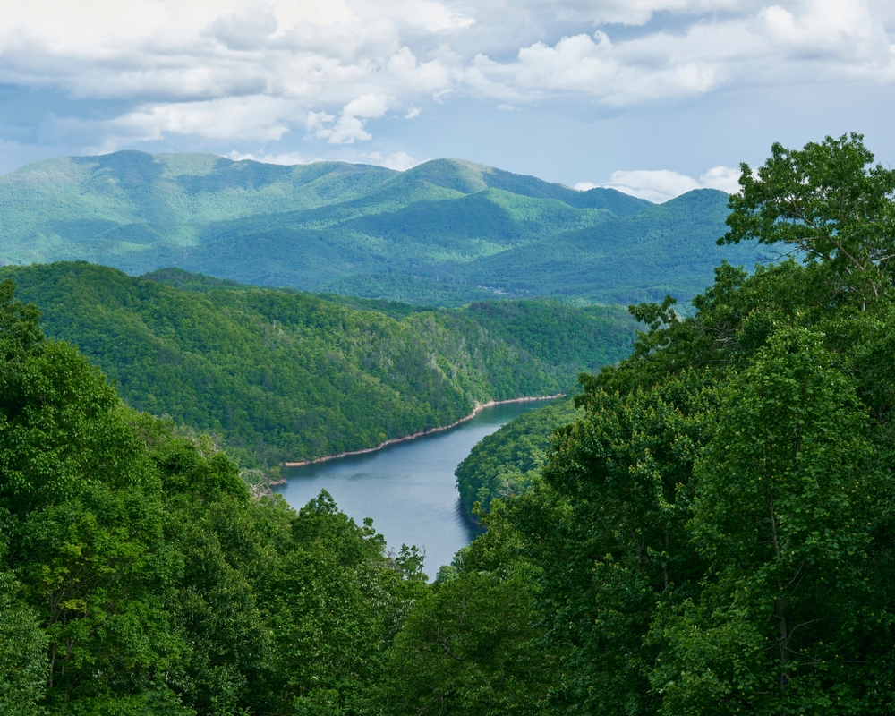 fontana lake nc smoky mountains