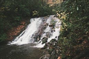 indian creek falls in the smoky mountains